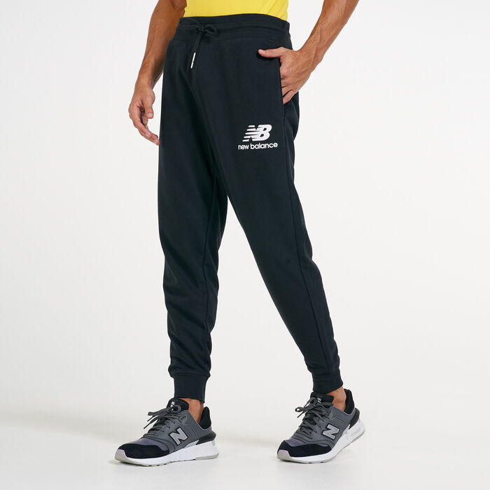 Men's Essentials Stacked Logo Sweatpants Men's Essentials Stacked Logo Sweatpants image number 0