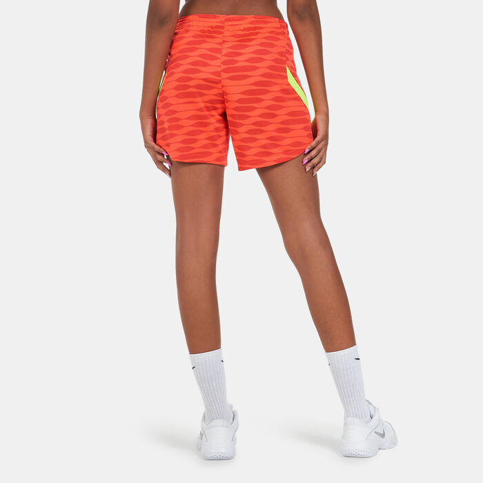 Women's Dri-FIT Strike Knitted Shorts Women's Dri-FIT Strike Knitted Shorts image number 1