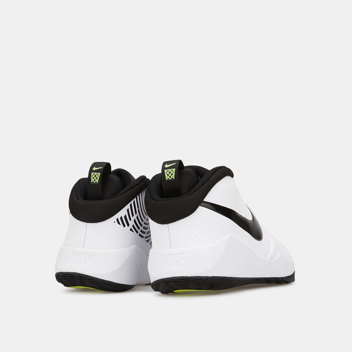 Kids' Team Hustle D9 Shoe (Older Kids) Kids' Team Hustle D9 Shoe (Older Kids) image number 2