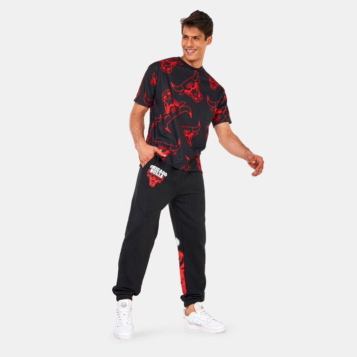 NBA Neon Logo Chicago Bulls Joggers NBA Neon Logo Chicago Bulls Joggers image number 2