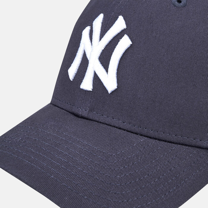 Men's New York Yankees Essential 9FORTY Cap Men's New York Yankees Essential 9FORTY Cap image number 2