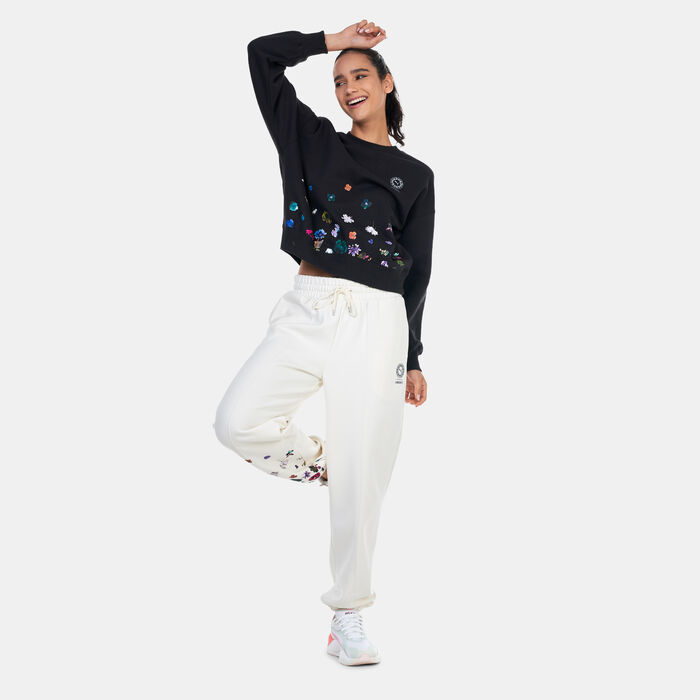 Women's x LIBERTY Sweatshirt Women's x LIBERTY Sweatshirt image number 2