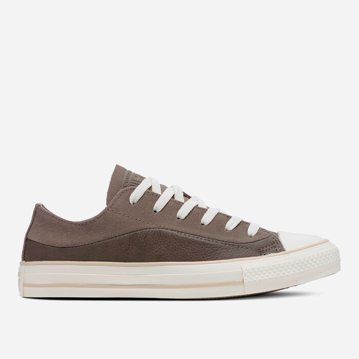 Chuck Taylor All Star Unisex Shoes Chuck Taylor All Star Unisex Shoes image number 0