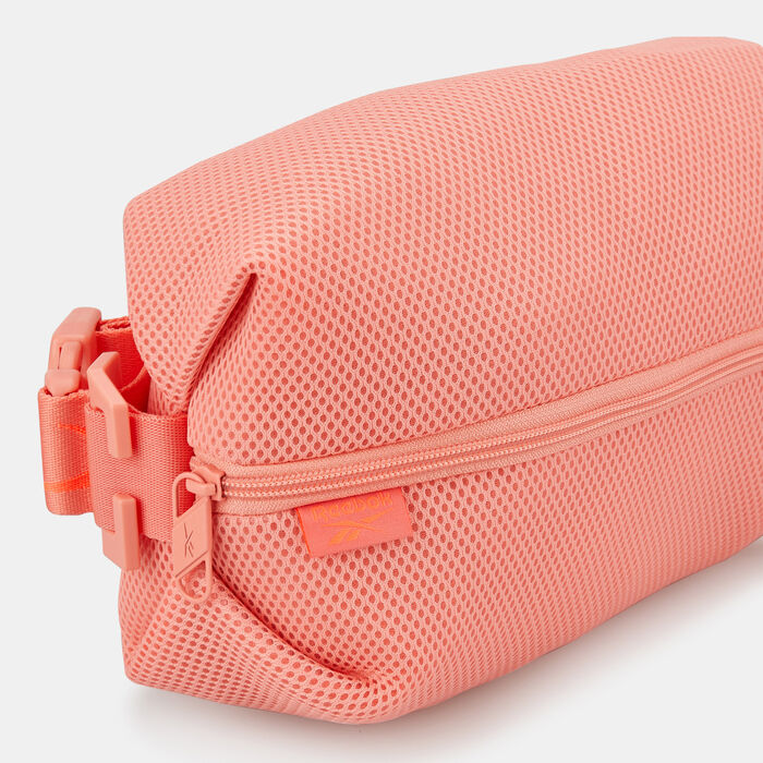 Meet You There Imagiro Crossbody Bag Meet You There Imagiro Crossbody Bag image number 3