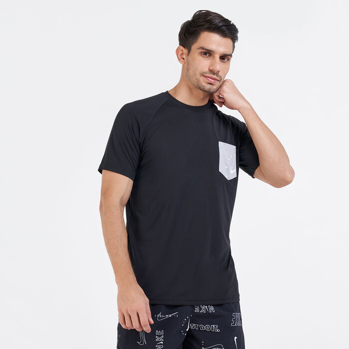 Men's Hydroguard Swimming T-Shirt Men's Hydroguard Swimming T-Shirt image number 0