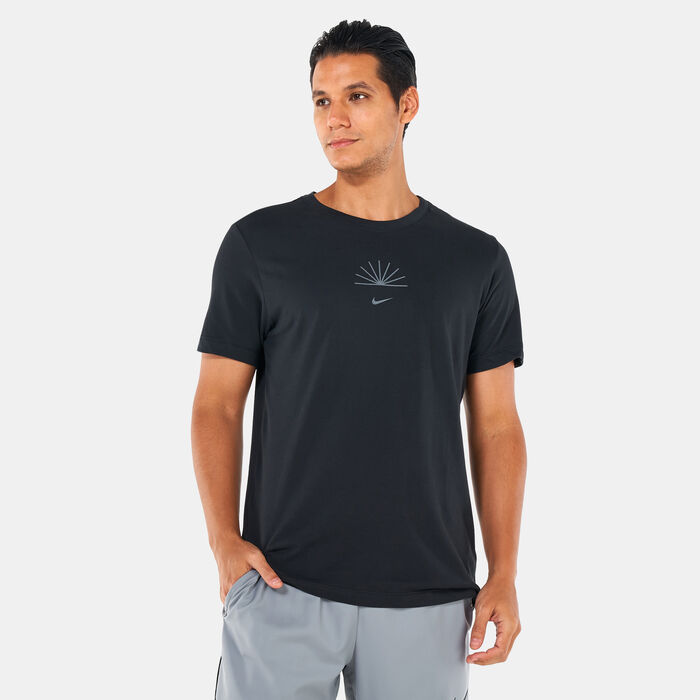 Men's Dri-FIT Yoga 1 T-Shirt Men's Dri-FIT Yoga 1 T-Shirt image number 0