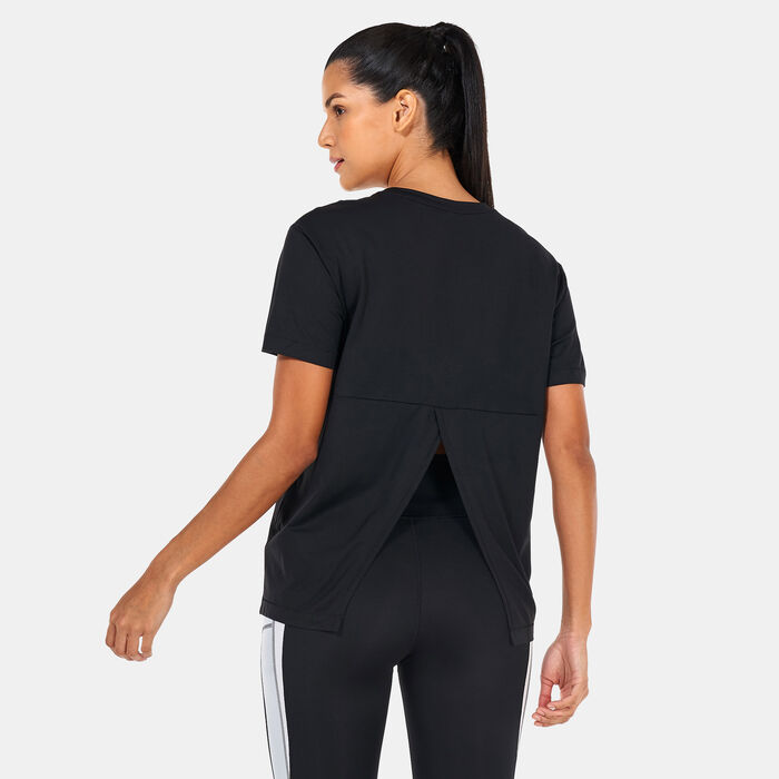 Women's Studio Trend Training T-Shirt Women's Studio Trend Training T-Shirt image number 1