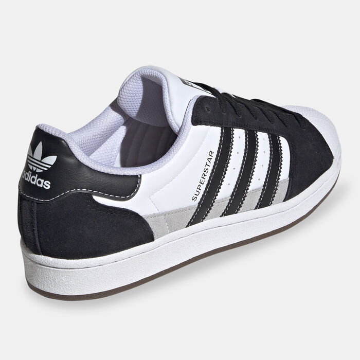 Men's Superstar Shoes image number 2