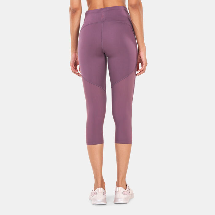 Women's Fly Fast 2.0 HeatGear® Cropped Leggings Women's Fly Fast 2.0 HeatGear® Cropped Leggings image number 1