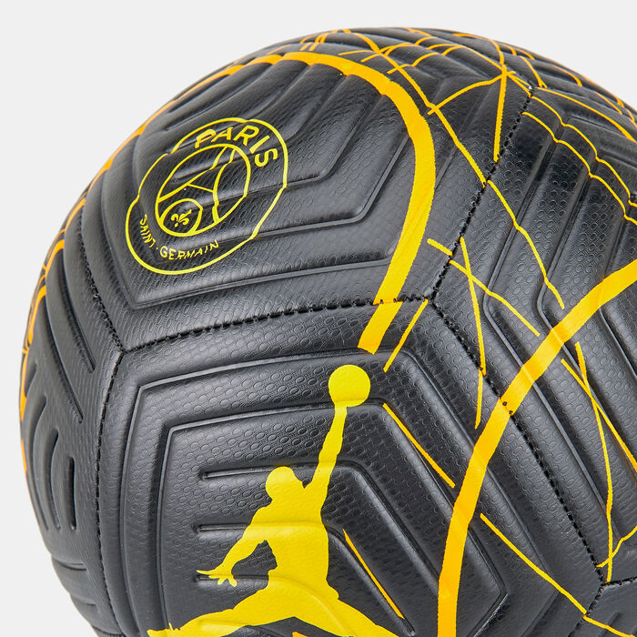 Men's Paris Saint-Germain Strike Football Men's Paris Saint-Germain Strike Football image number 2