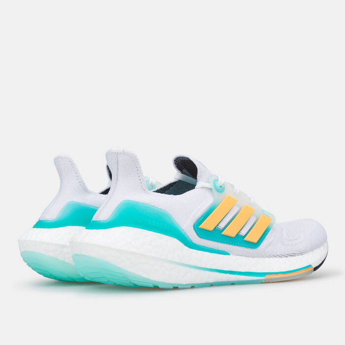 Men's Ultraboost 22 Shoe image number 3