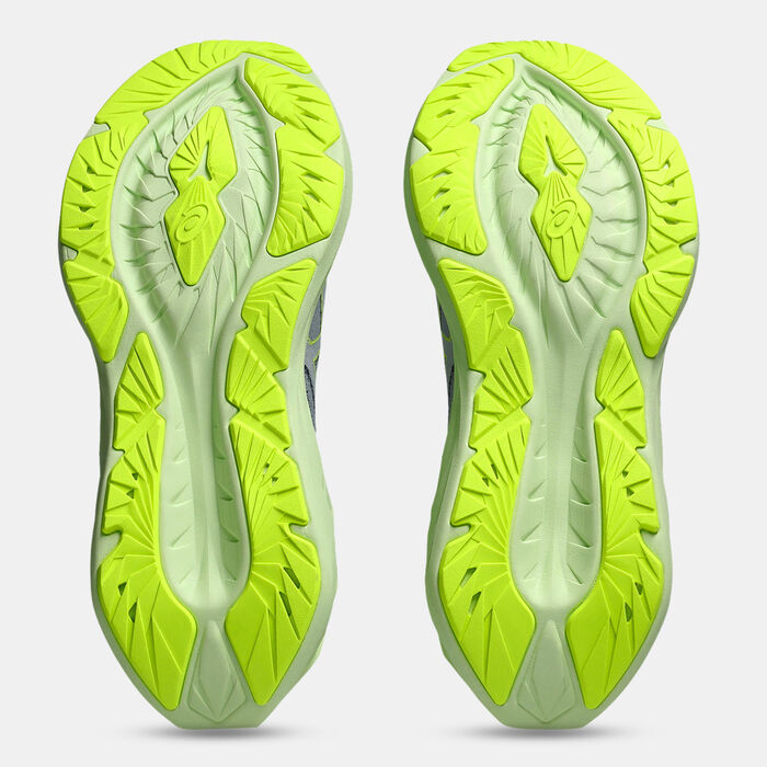Women's NOVABLAST 4 Running Shoes Women's NOVABLAST 4 Running Shoes image number 3