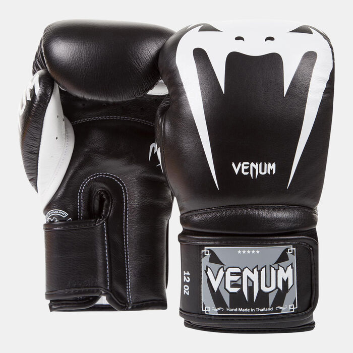 Giant 3.0 Boxing Gloves (8 Oz) Giant 3.0 Boxing Gloves (8 Oz) image number 0