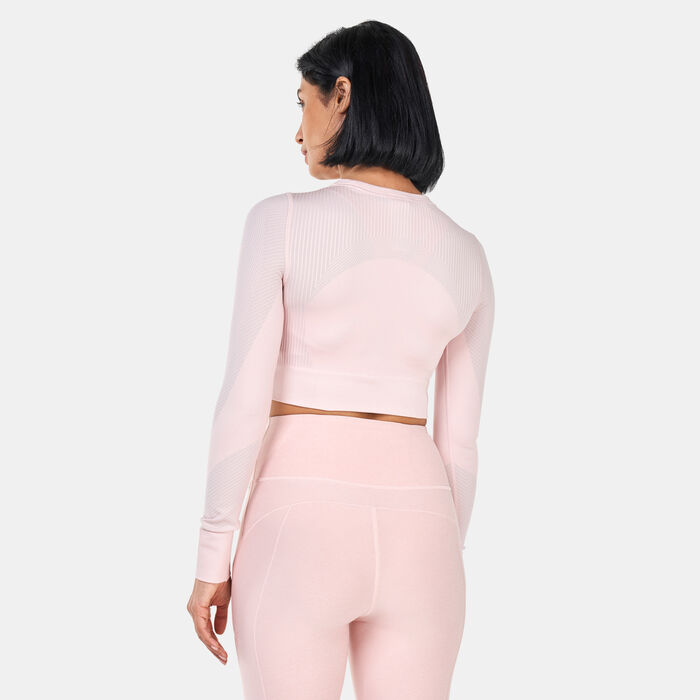 Women's Train Seamless Fitted Long Sleeve T-Shirt Women's Train Seamless Fitted Long Sleeve T-Shirt image number 1