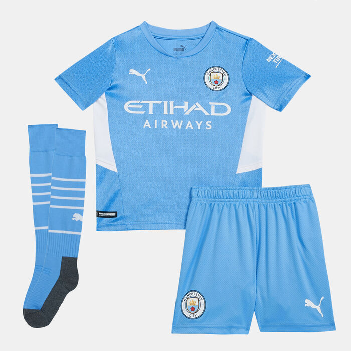 Kids' Manchester City Home Football Mini-Kit Set Kids' Manchester City Home Football Mini-Kit Set image number 0