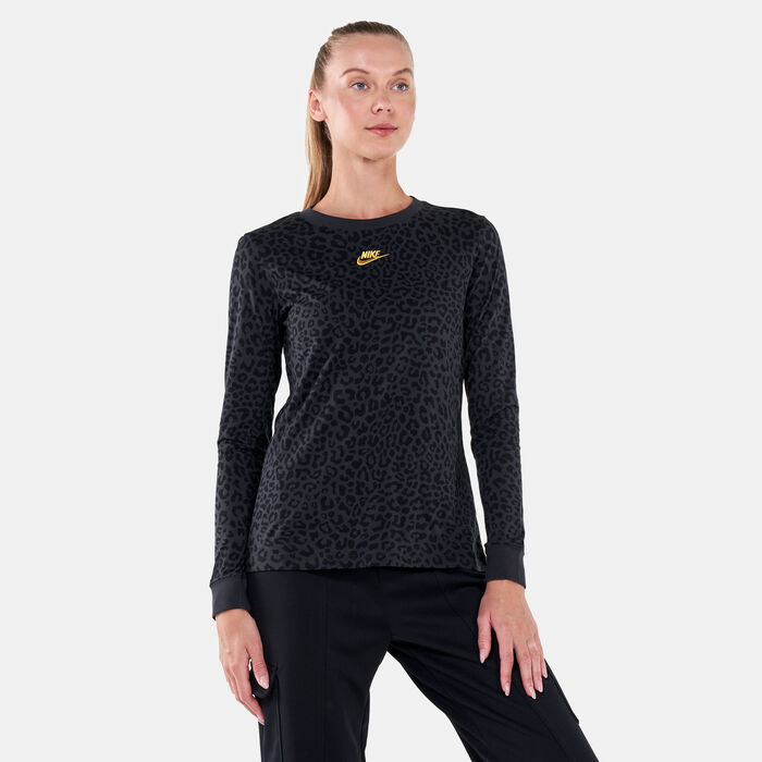 Women's Sportswear Long Sleeve T-Shirt Women's Sportswear Long Sleeve T-Shirt image number 0