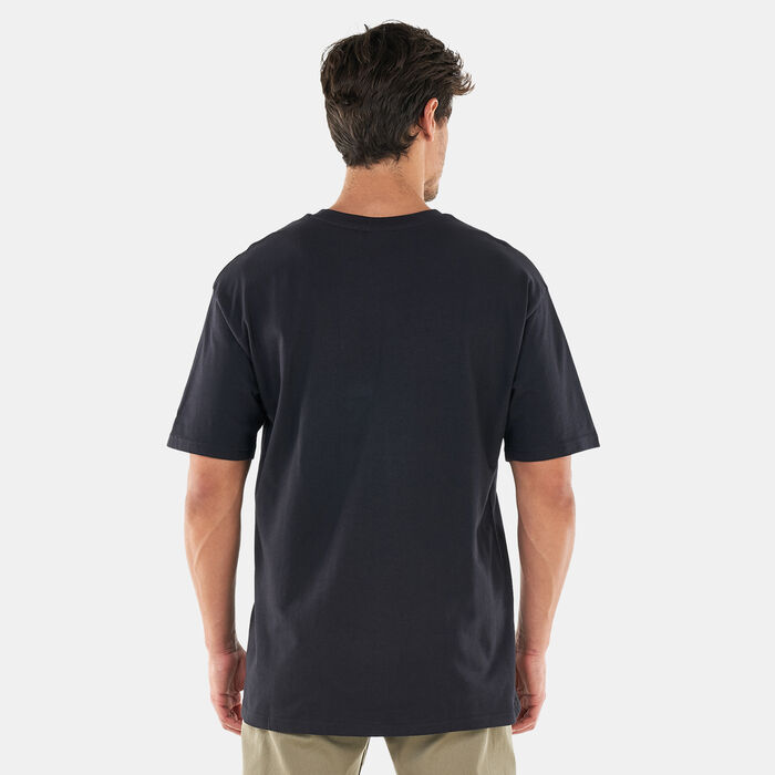 Men's Pinstripe White Oversized T-Shirt Men's Pinstripe White Oversized T-Shirt image number 1