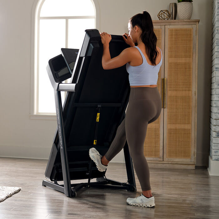 Carbon TL Treadmill image number 7