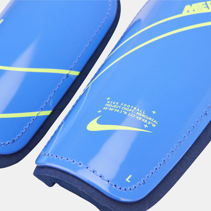 Men's Mercurial Hardshell Football Shin Guards Men's Mercurial Hardshell Football Shin Guards image number 2