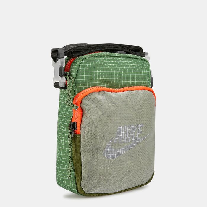 Heritage 2.0 Small Items Crossbody Bag Heritage 2.0 Small Items Crossbody Bag image number 2