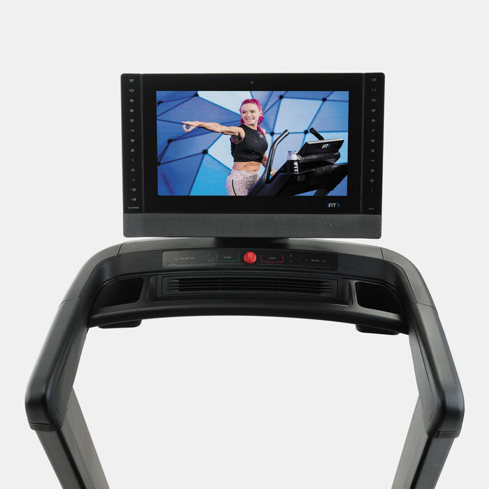 Commercial 2450 Treadmill image number 2