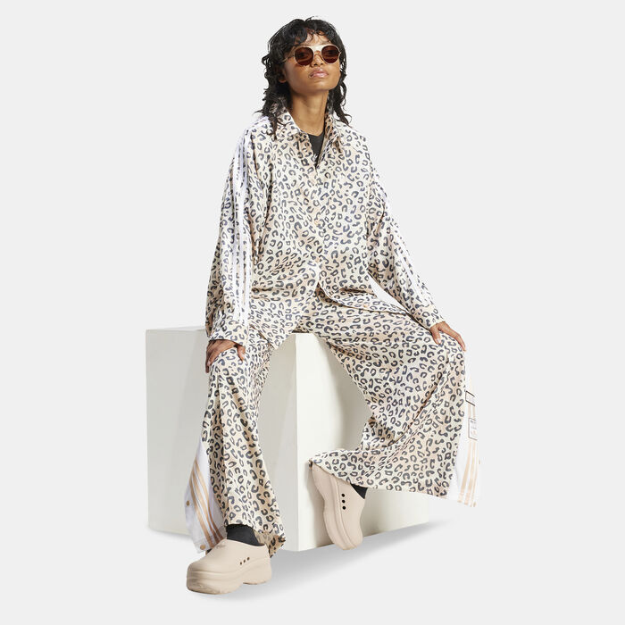 Women's Leopard Luxe Shirt Women's Leopard Luxe Shirt image number 2