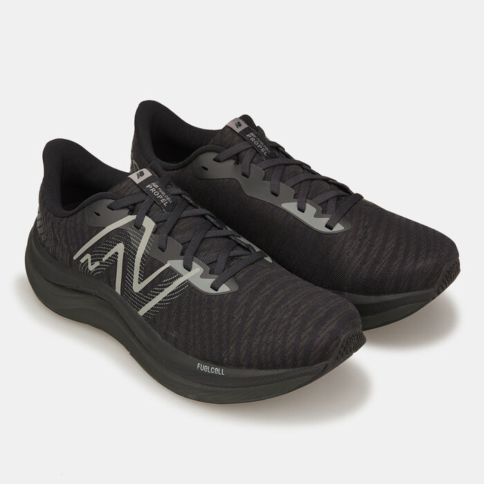 Men's FuelCell Propel v4 Shoe Men's FuelCell Propel v4 Shoe image number 1