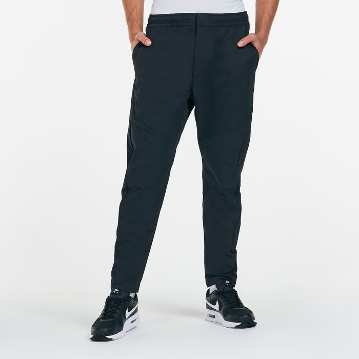 Men's Sportswear Tech Essentials Unlined Commuter Pants Men's Sportswear Tech Essentials Unlined Commuter Pants image number 0