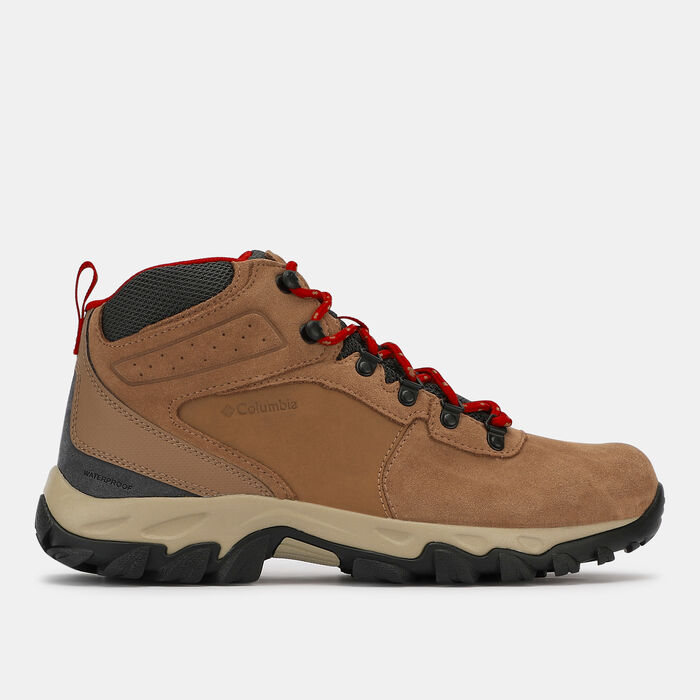 Men's Newton Ridge™ Plus II Suede Waterproof Hiking Boot Men's Newton Ridge™ Plus II Suede Waterproof Hiking Boot image number 0