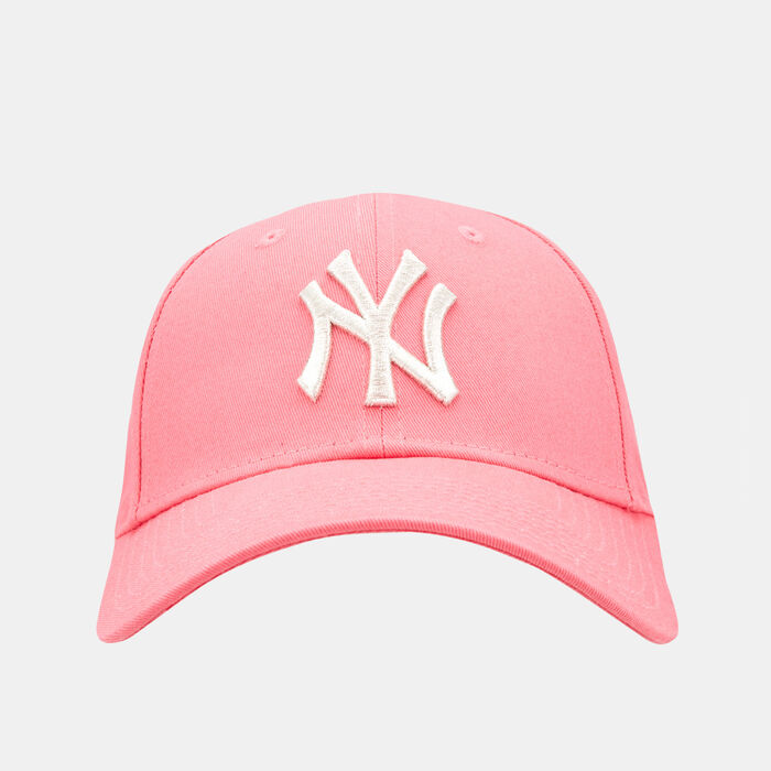 Women's New York Yankees Metallic Logo Cap Women's New York Yankees Metallic Logo Cap image number 0