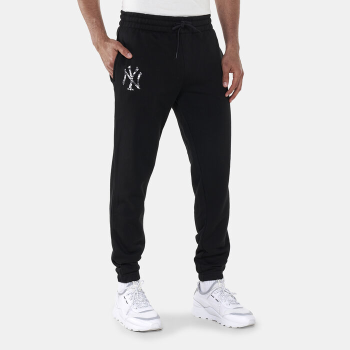 Men's New York Yankees MLB Sweatpants Men's New York Yankees MLB Sweatpants image number 0