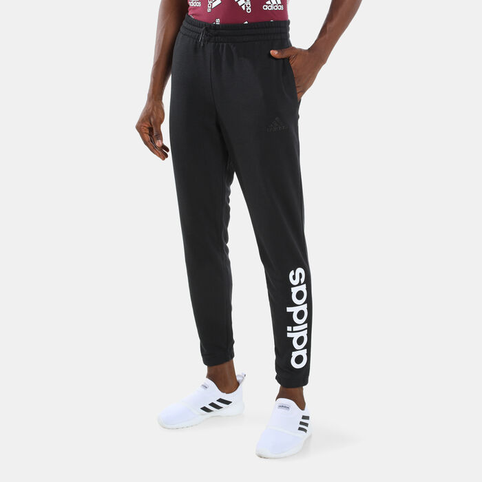 Men’s Essentials Tapered Logo Joggers Men’s Essentials Tapered Logo Joggers image number 0