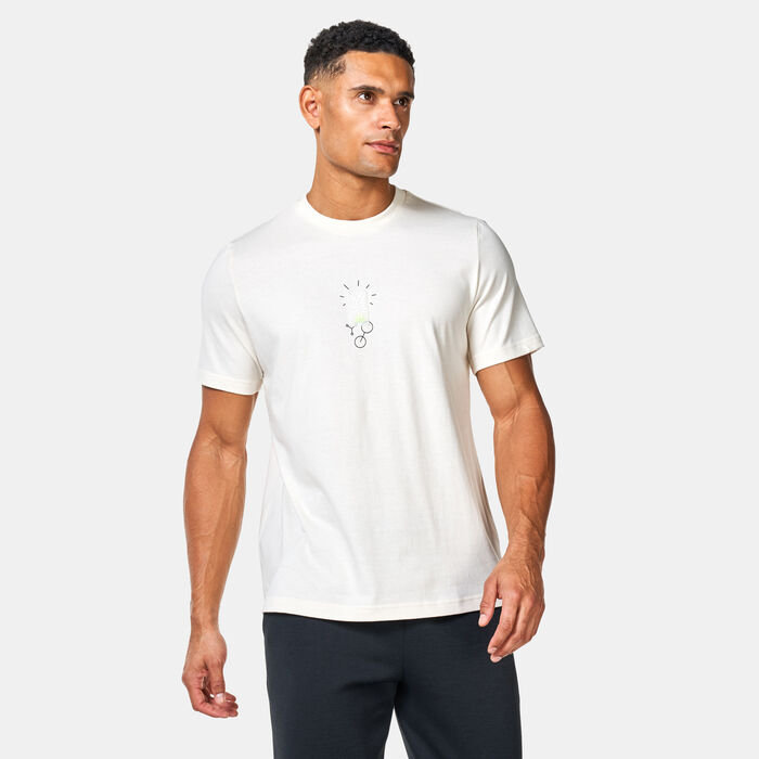 Men's Molded Linear Graphic T-Shirt Men's Molded Linear Graphic T-Shirt image number 0