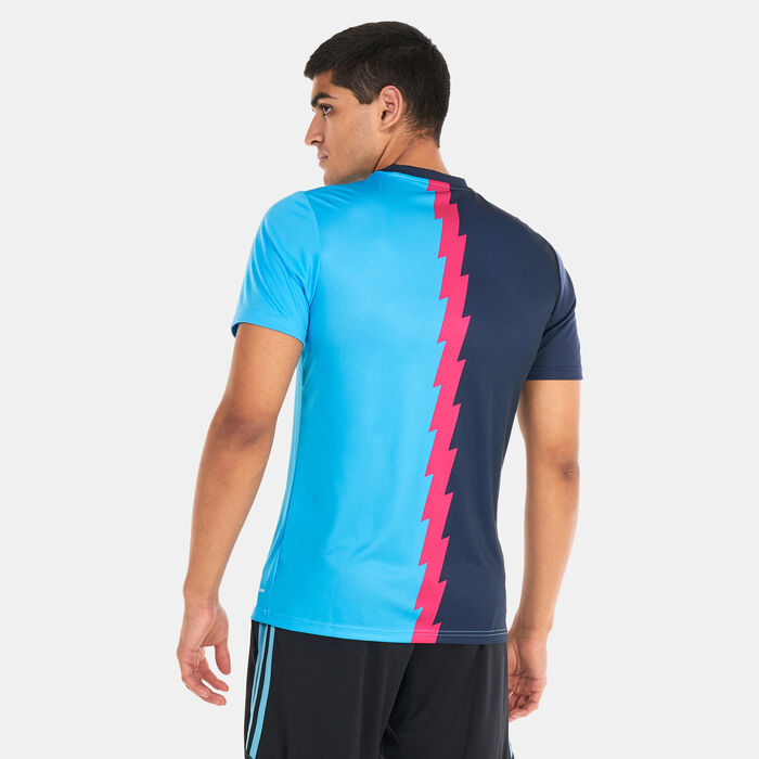 Men's Arsenal F.C. Pre-Match Jersey - 2022/23 Men's Arsenal F.C. Pre-Match Jersey - 2022/23 image number 1
