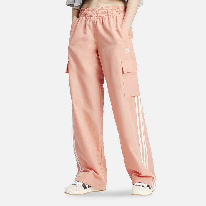 Women's Adicolor Cargo Pants image number 0