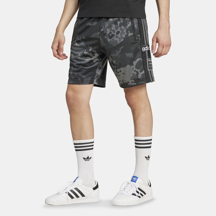 Men's Camo Shorts Men's Camo Shorts image number 0