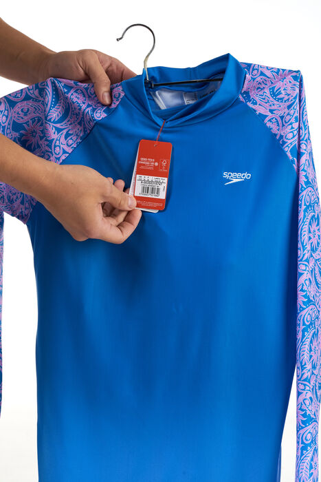 Women's Modest 3-Piece Swimsuit Women's Modest 3-Piece Swimsuit image number 4