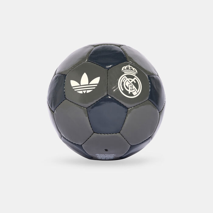 Real Madrid Away Club Football Real Madrid Away Club Football image number 0