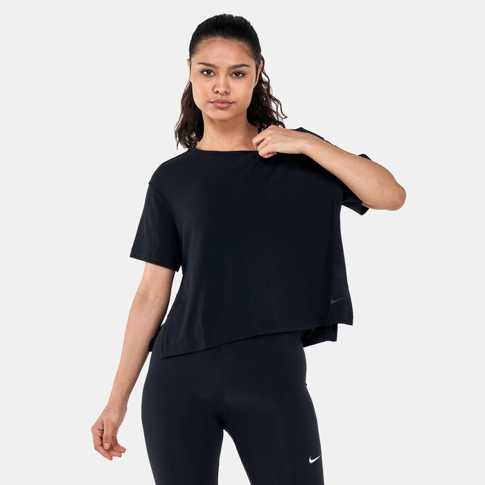 Women's Yoga Dri-FIT Training Top Women's Yoga Dri-FIT Training Top image number 0