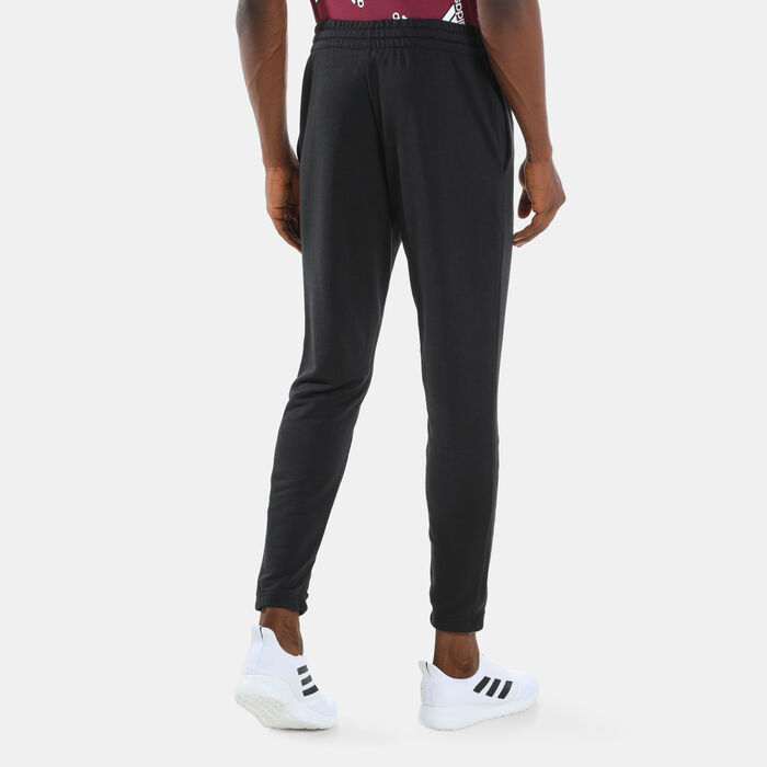 Men’s Essentials Tapered Logo Joggers Men’s Essentials Tapered Logo Joggers image number 1