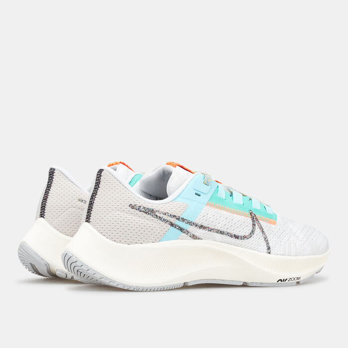 Women's Air Zoom Pegasus 38 Shoe image number 2