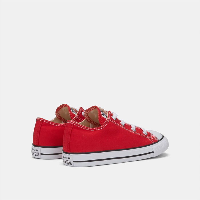 Kids’ Chuck Taylor All Star High-Top Unisex Shoe (Younger Kids) Kids’ Chuck Taylor All Star High-Top Unisex Shoe (Younger Kids) image number 2
