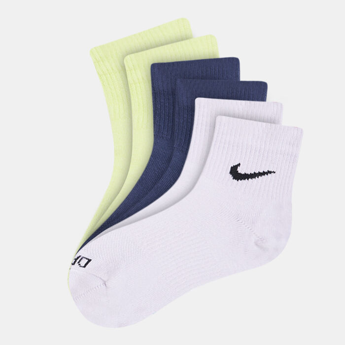 Everyday Plus Lightweight Ankle Socks (3 Pack) Everyday Plus Lightweight Ankle Socks (3 Pack) image number 0