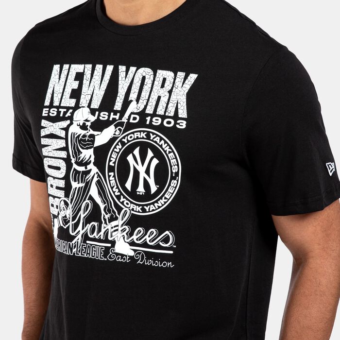 Men's New York Yankees Distressed Graphic T-Shirt Men's New York Yankees Distressed Graphic T-Shirt image number 3
