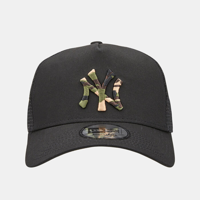 Men's New York Yankees Camo Infill Black A-Frame Trucker Cap Men's New York Yankees Camo Infill Black A-Frame Trucker Cap image number 0