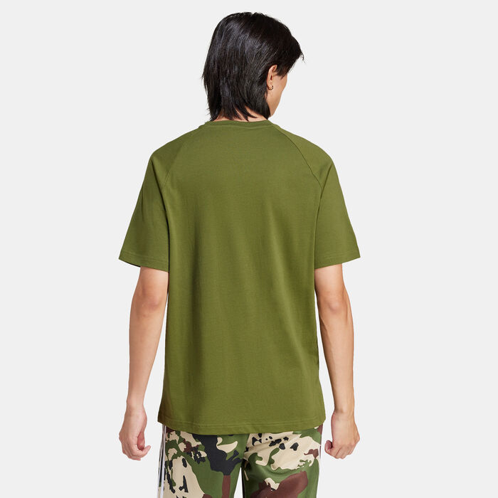 Men's Camo Tongue T-Shirt Men's Camo Tongue T-Shirt image number 1