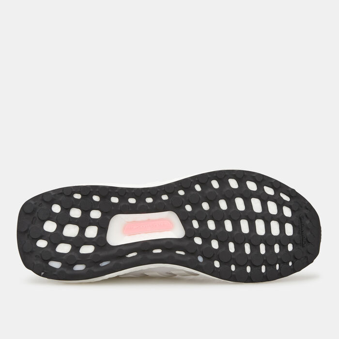 Women's Ultraboost DNA 5.0 Shoe image number 3