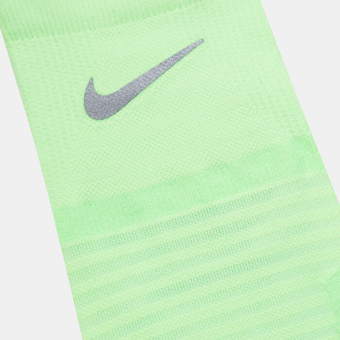 Spark Lightweight Ankle Socks Spark Lightweight Ankle Socks image number 1