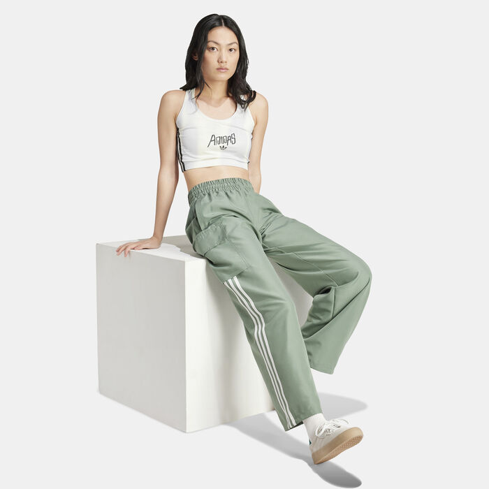 Women's Adicolor Cargo Pants image number 2