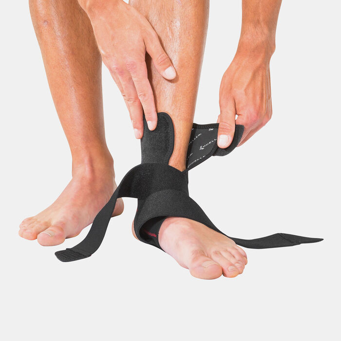 Adjustable Ankle Support (One Size) Adjustable Ankle Support (One Size) image number 1